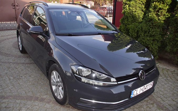 Volkswagen Golf cena 67000 przebieg: 70200, rok produkcji 2019 z Sandomierz małe 781